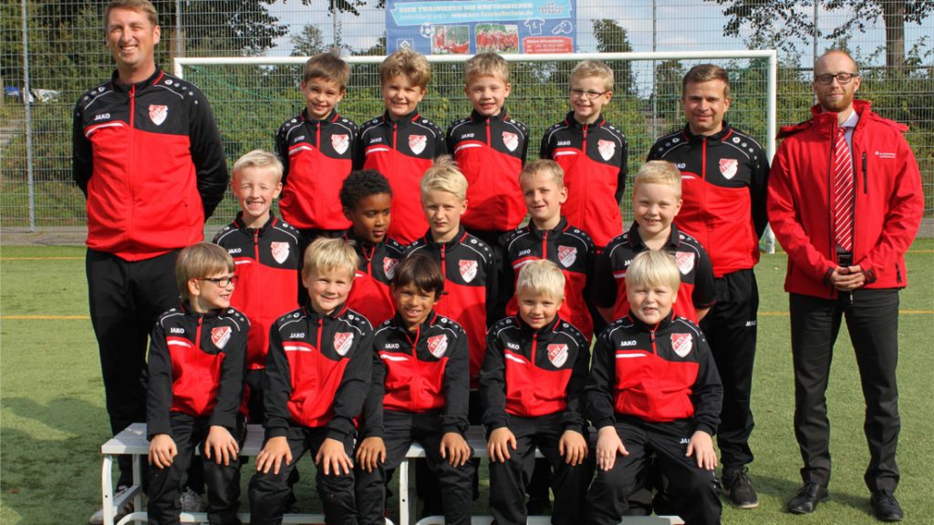 TSV Flintbek U8 - Neue Trainingsanzüge